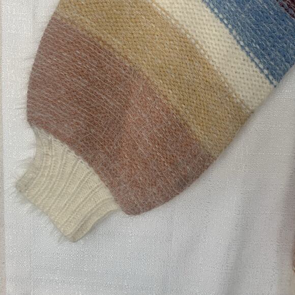 Be Cool women's small medium sweater pullover fuzzy stripe new cream neutral - Picture 8 of 10